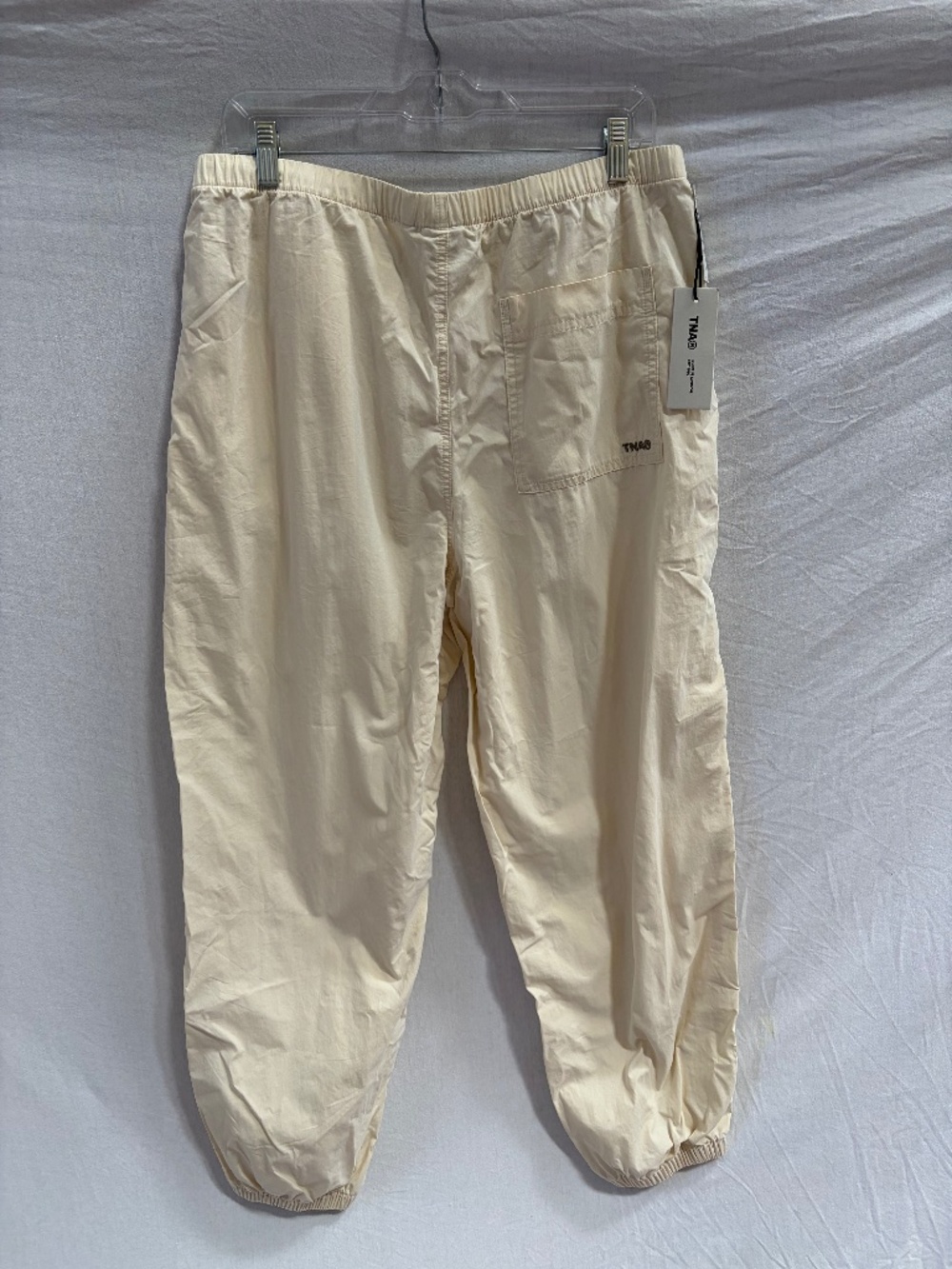 Baggy cream pants